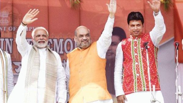 వ్యాక్సిన్ సృష్టికర్త మోదీ