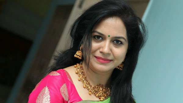 సోషల్ మీడియాలో వినిపిస్తున్న సునీత పేరు