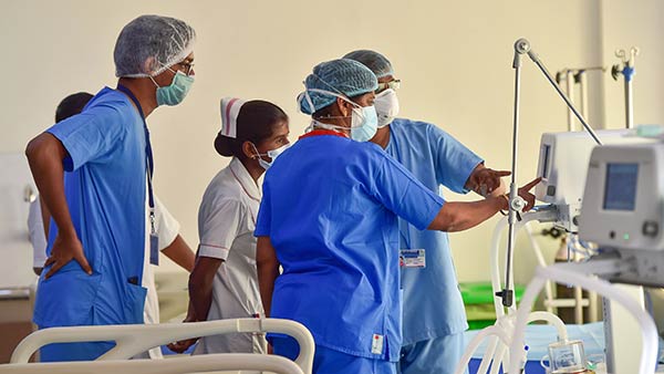 ఆ రెండు రాష్ట్రాల్లో పెరుగుతున్న కేసులు...