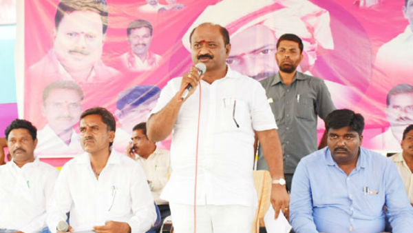 విరాళాల వివాదం .. ఎమ్మెల్యే ఇంటిపై బీజేపీ నేతల దాడి
