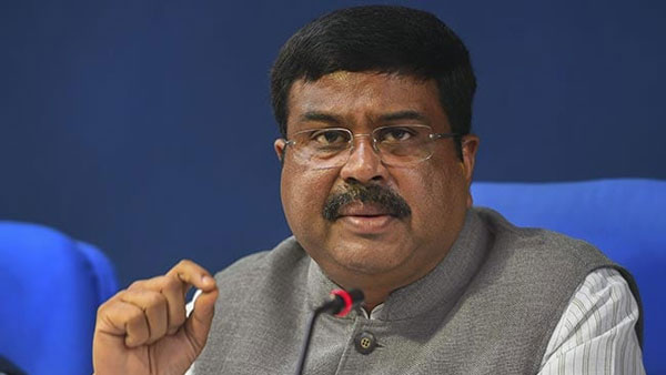 విశాఖ ఉక్కు కర్మాగారం ప్రైవేటీకరణ వెనుక పోస్కోతో ఒప్పందం