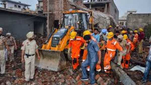 స్పందించిన వెంకయ్య నాయుడు .. తీవ్ర ఆవేదనకు గురయ్యా