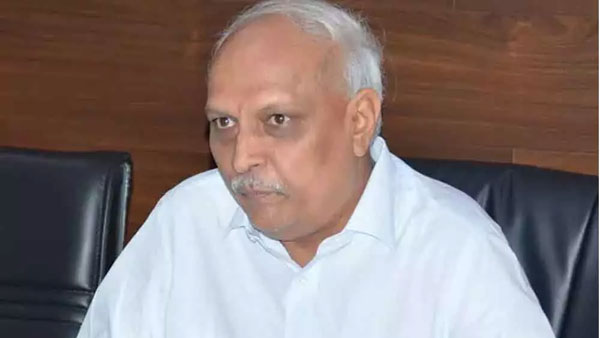 ఆధ్యాత్మిక కార్యకలాపాల నిర్వహణ, ఆలయాల జీర్ణోద్ధారణ
