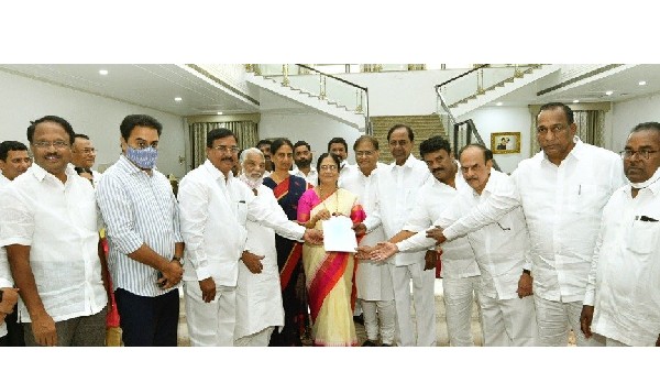కోదండరామ్.. నాగేశ్వర్ సహా
