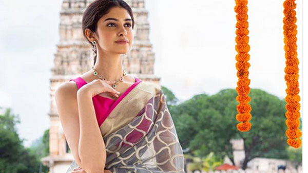 Telangana beauty Manasa Varanasi bags Femina Miss India World 2020 title Telangana beauty Manasa Varanasi bags Femina Miss India World 2020 title