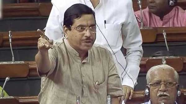 సాయిరెడ్డికి ప్రహ్లాద్ జోషీ మందలింపు