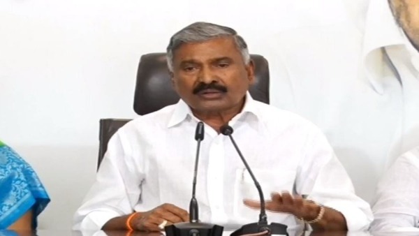 వారిద్దరి దౌర్జన్యాలు కనిపించట్లేదా?