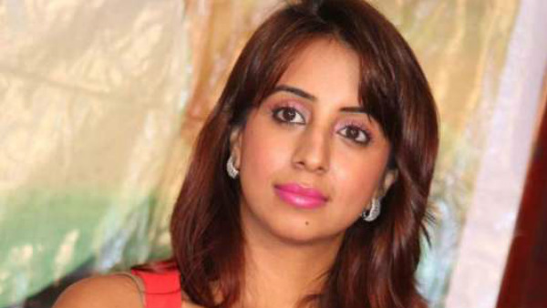 ఇస్లాం మతంలోకి సంజనా