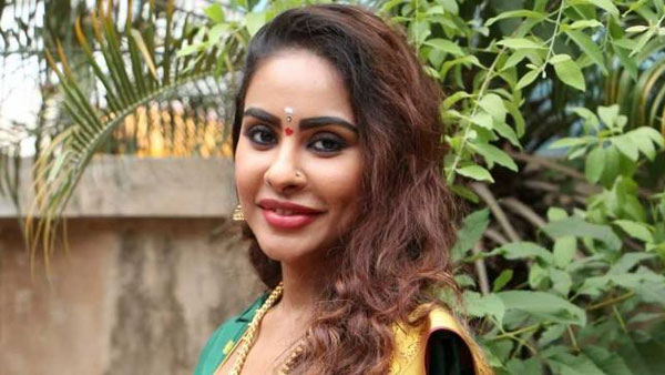 పబ్లిషిటీ స్టంటేనా..?
