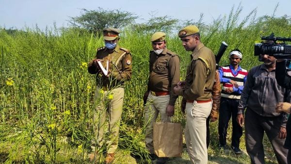 వాటర్ బాటిల్లో పురుగుల మందు కలిపి...