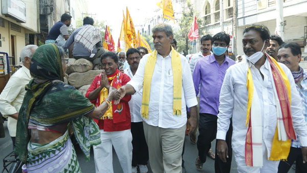 విజయవాడ సెంట్రల్, తూర్పులో టీడీపీ హవా
