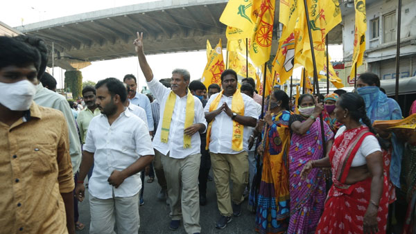 విజయవాడ పశ్చిమ మాత్రమే వైసీపీకి ఊరట