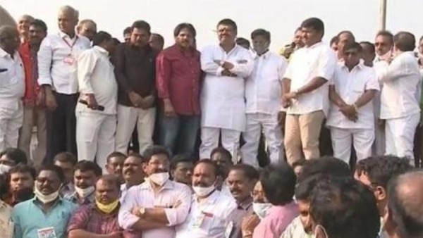 టీడీపీ, బీజేపీ దొందూ దొదే..
