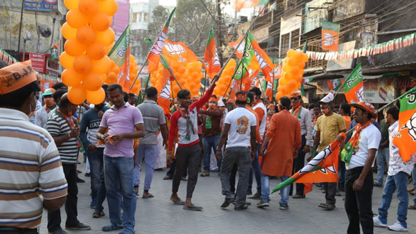 బీజేపీ కౌంటర్ స్లోగన్...