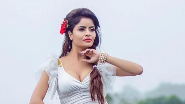 అవకాశాలు తగ్గడమే కారణమా...?