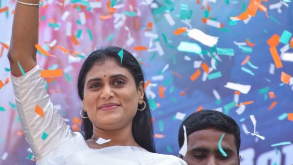 జగనన్నది ఒక బాణం.. ఇక్కడ కోటి..