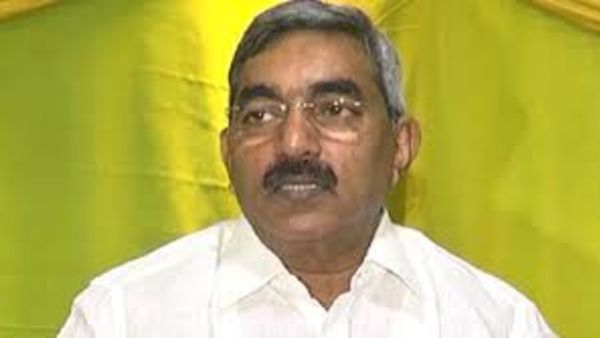 మంగళగిరి ఎమ్మెల్యే రామకృష్ణారెడ్డి ఫిర్యాదుతో కొత్త నాటకానికి తెర తీశారు : ఆలపాటి రాజా