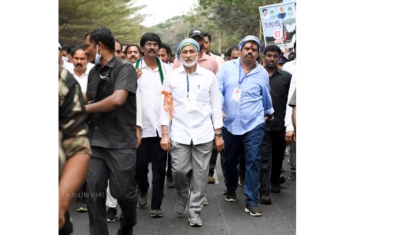 బంద్కు అనివార్యంగా వైసీపీ మద్దతు