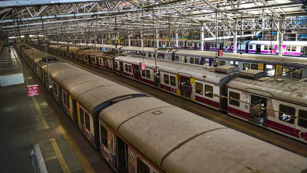 Platform ticket price raised to Rs 50 at key stations in MMR Platform ticket price raised to Rs 50 at key stations in MMR