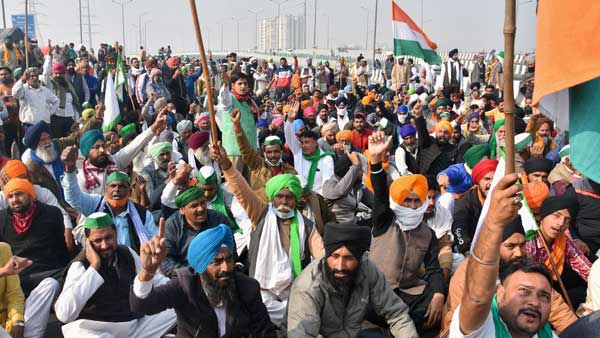 Bharat Bandh today: Farmers to begin blockade at 6 am; road and rail transport to be shut Bharat Bandh today: Farmers to begin blockade at 6 am; road and rail transport to be shut
