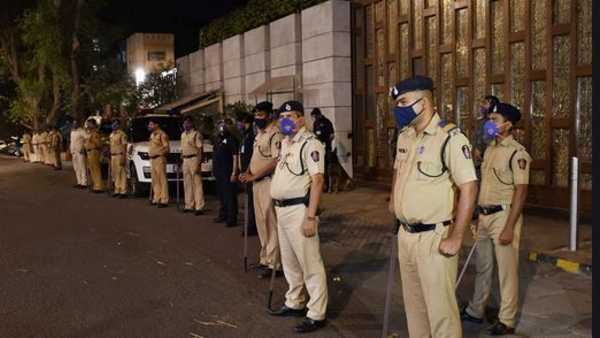 ఇంకాస్త జఠిలంగా బాంబు కేసు..