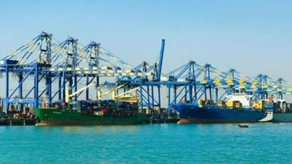 అదానీ చేతికి గంగవరం పోర్టు
