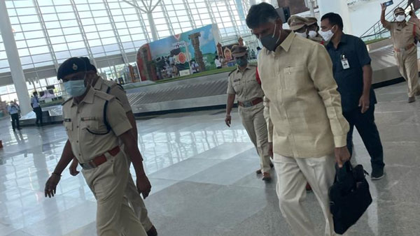 రికార్డింగ్ డాన్సులకు అడ్డురాని కరోనా చంద్రబాబు పర్యటనకు అడ్డు వచ్చిందా ?