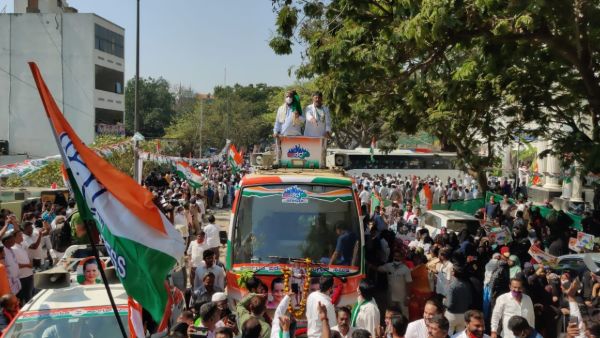 Karnataka Congress starts Jana Dhwani campaign in Bengaluru Karnataka Congress starts Jana Dhwani campaign in Bengaluru