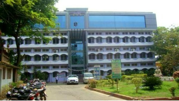 ఏలూరులో అసలేం జరిగింది ?