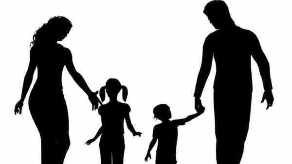 భార్య, కూతురు ఆత్మహత్యతో షాక్