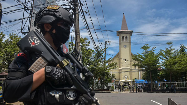 Suspected suicide bombing at Makassar church in Indonesia, wounds several on Palm Sunday Suspected suicide bombing at Makassar church in Indonesia, wounds several on Palm Sunday