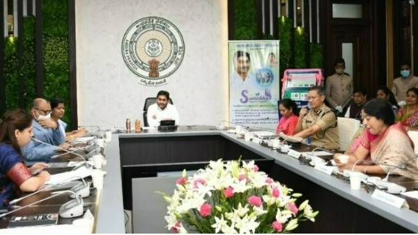 శ్రీలక్ష్మిని సీఎస్ చేసేందుకేనా ప్రమోషన్లు ?