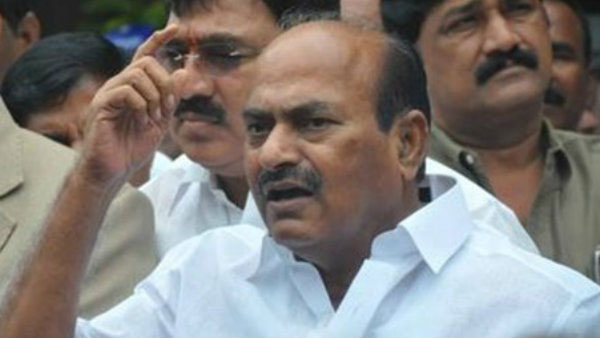 జగన్ పై అనంతపురం మాజీ ఎంపీ జేసీ దివాకర్ రెడ్డి సంచలన వ్యాఖ్యలు
