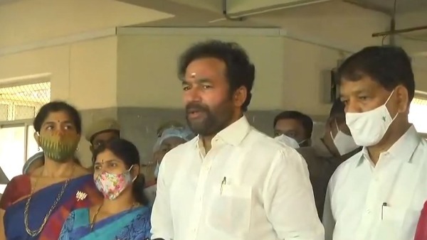 ఈటెల రాజేందర్తో కలిసి..