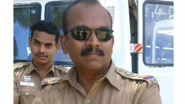 సీఐకి ఎక్కడో కాలిపోయింది