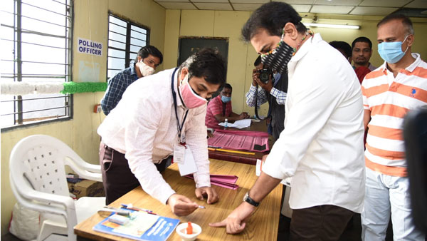 ప్రతిష్ఠాత్మకంగా..