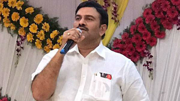 బైక్తో పోయేదానికి అంబులెన్సా?