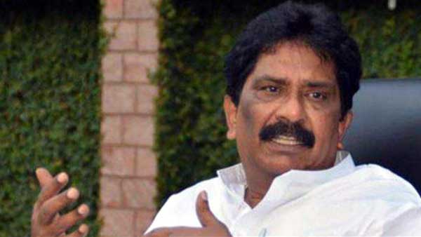 ప్రైవేటీకరణకు జరిగిన ఒప్పందంలో వైసీపీ నేతలు భాగస్వాములు