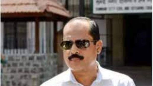 నకిలీ ఆధార్ కార్డుతో సచిన్ వాజే హోటల్లో బస ... 5 రోజులు హోటల్లోనే