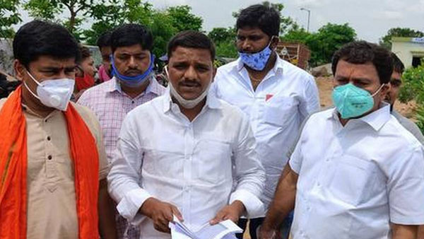 తేడా మూడుశాతమే..