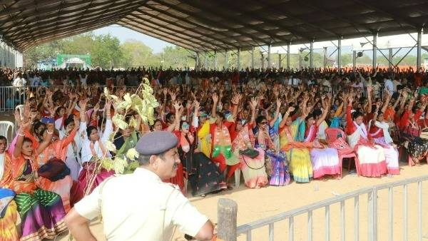 హింస, మతం అజెండాగా బెంగాల్ ఎన్నికలు