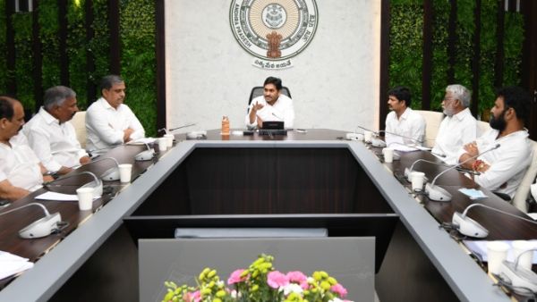 cm jagan reviews ysrcp plans for tirupati byelection, hints leaders not to be overconfident cm jagan reviews ysrcp plans for tirupati byelection, hints leaders not to be overconfident