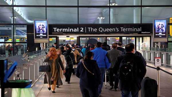 covid surge: UK Adds India to Travel ‘Red List’, Hong Kong bans flights from India covid surge: UK Adds India to Travel ‘Red List’, Hong Kong bans flights from India