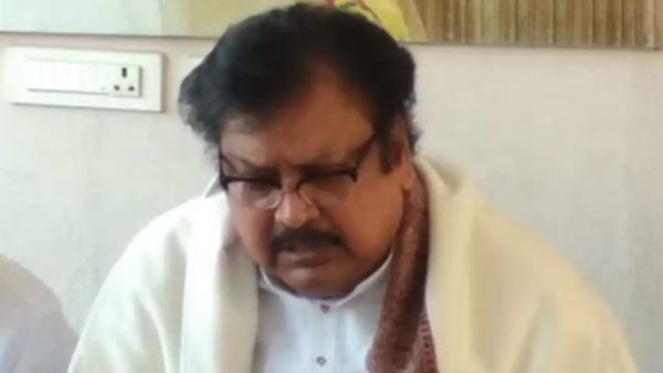 నిమ్మగడ్డ ఫిర్యాదు ఆధారంగా..