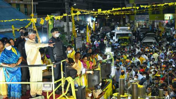 బాధితులే దొంగలను పట్టించాలా?