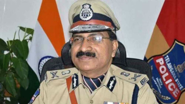 telangana dgp video conference with police officials on night curfew. telangana dgp video conference with police officials on night curfew.