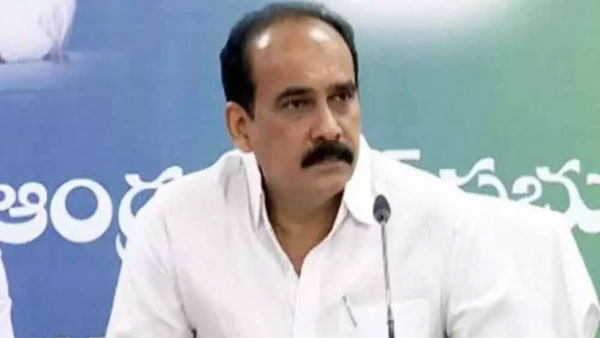 రాజకీయం రాజకీయమే..