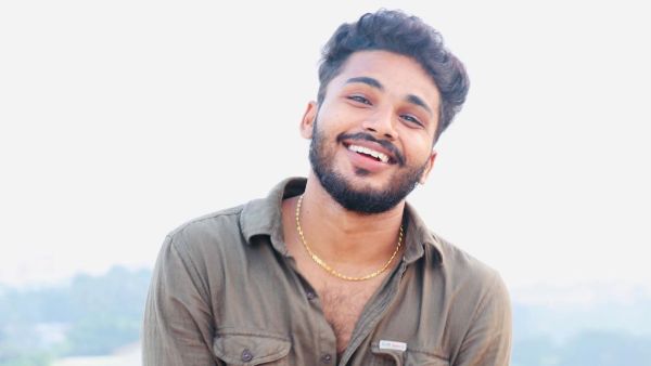 పాపులారిటీ మోజులో మోసపోకండి..