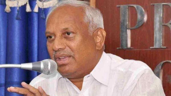 మూడు ప్రభుత్వాలు పడగొట్టా