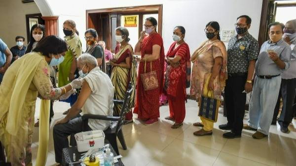 రాష్టాలకు ఇచ్చే టీకా కోటాలోమార్పులు